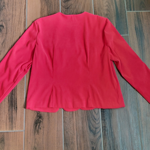 Leslie Fay Vintage Scalloped Bottom Blazer With Abstract Buttons Size 14 Petite - Picture 8 of 9